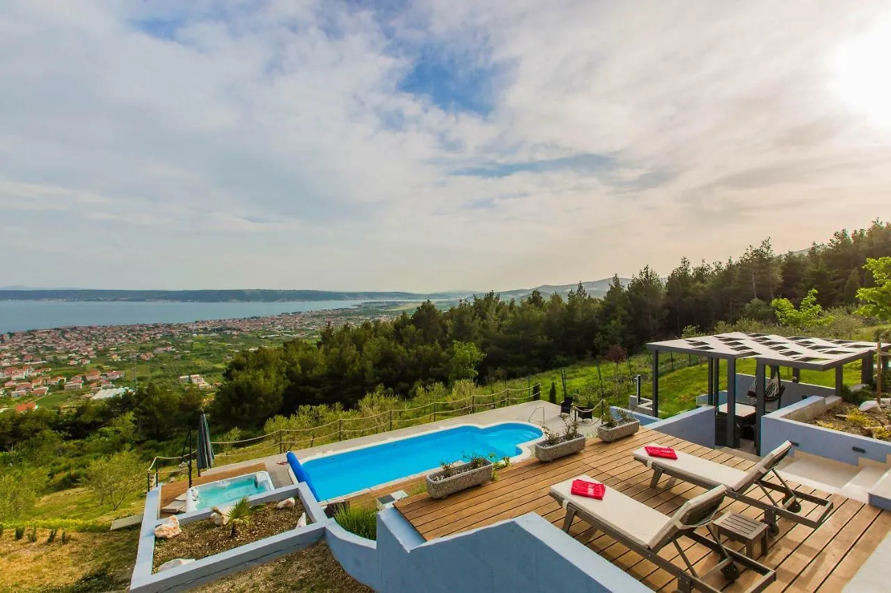 Villa Blue Hill Kastela